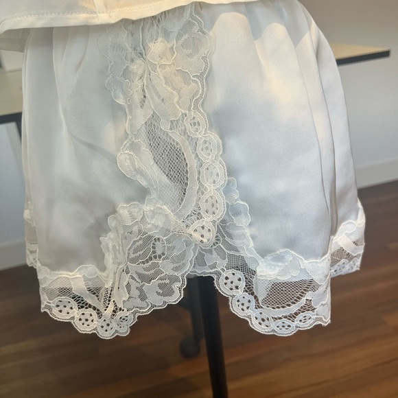 Kat the Label Madeline White Ivory Lace Satin Cami and Shorts Set S - Picture 6 of 7